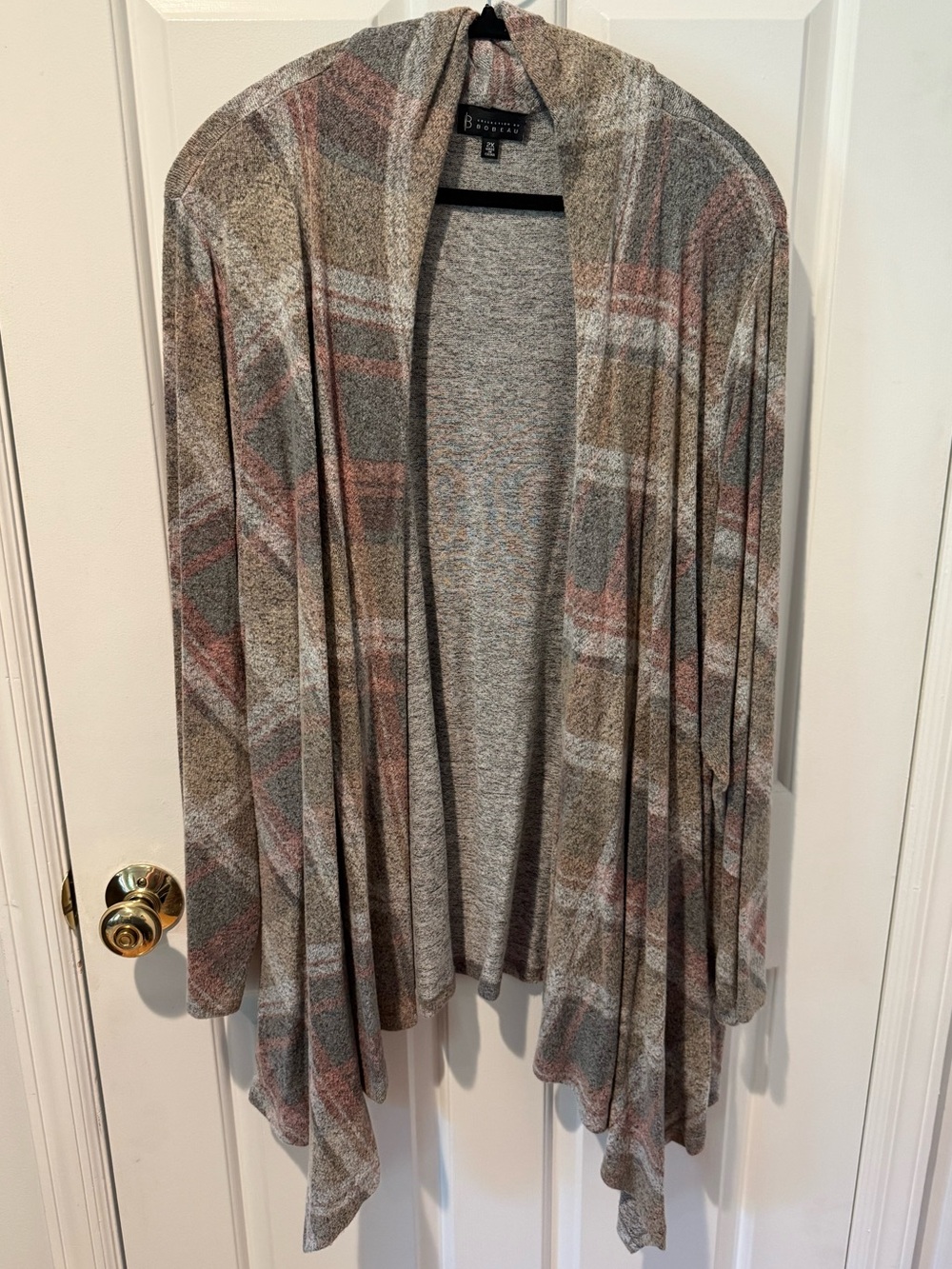 bobeau Gray, Brown & Pink Plaid Draped Open-Front Cardigan